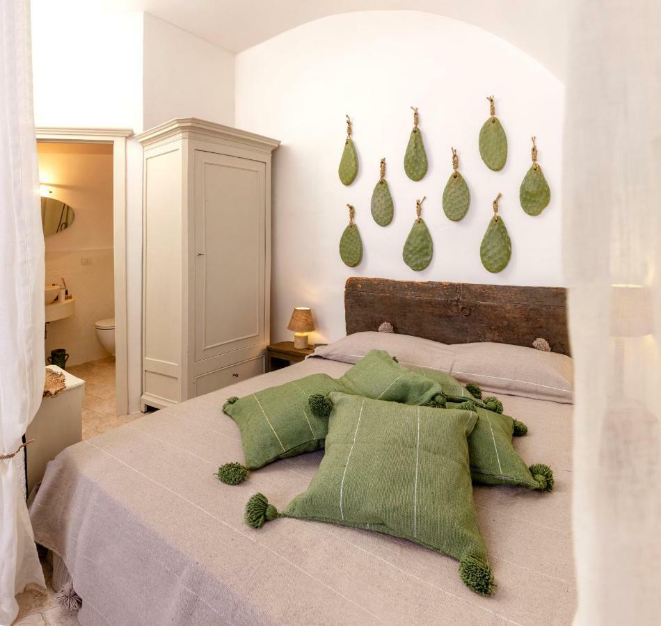 Alesia Luxury Suite ออสตูนี ภายนอก รูปภาพ